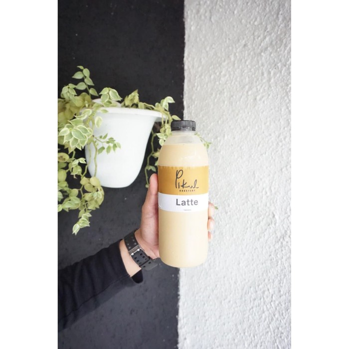 

Es Kopi Susu 1 Liter Pikul Coffee & Eatery
