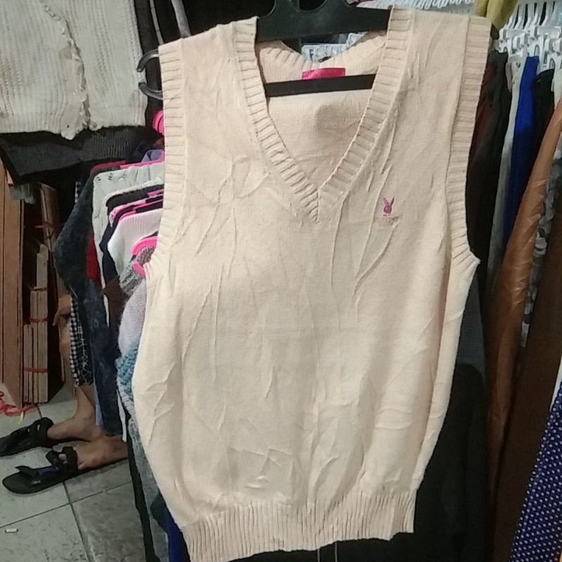 Vest Rajut Playboy Bunny