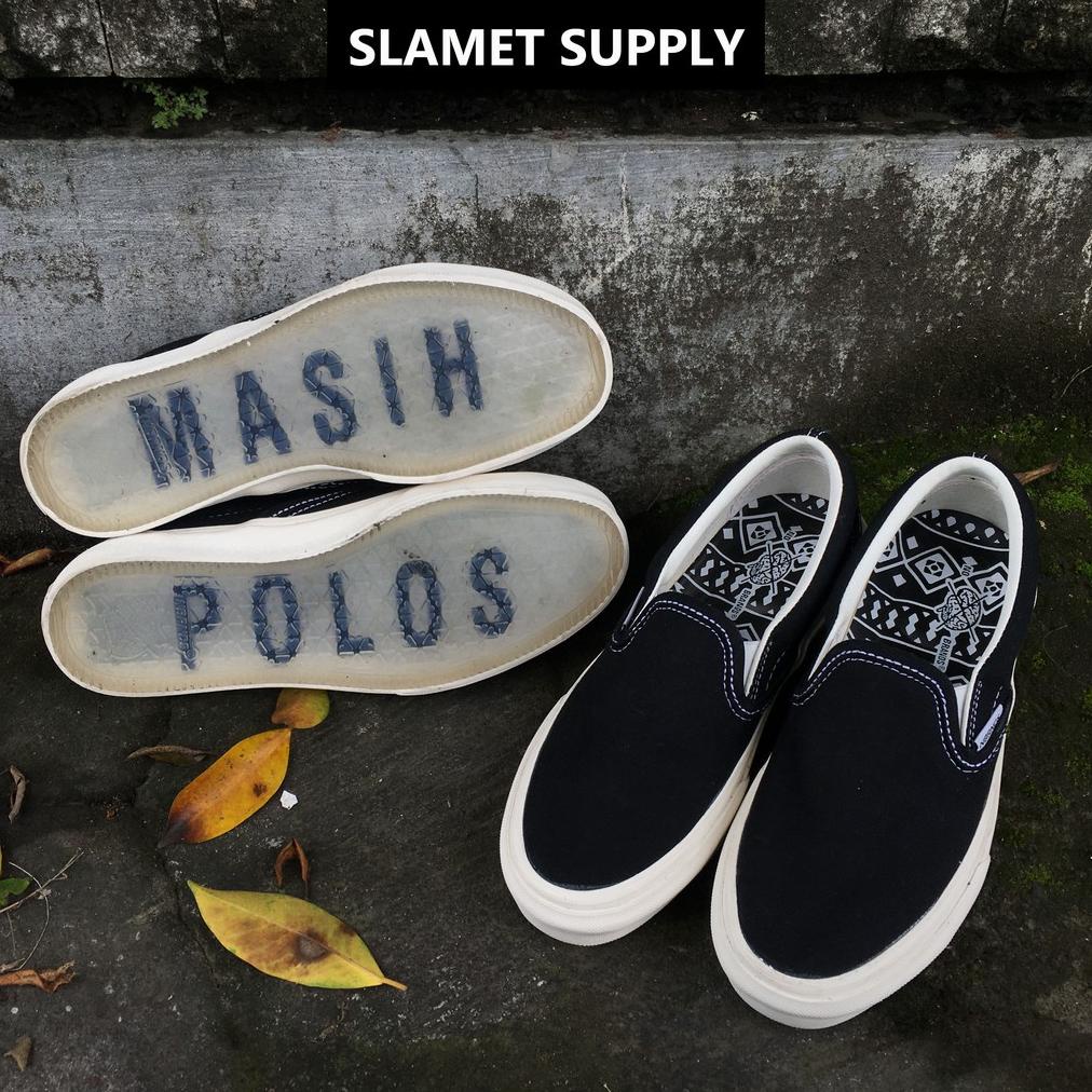 NOBRANDS FOOTWEAR SELOP AKU MASIH POLOS BW AMP OPEN BO BLACK WHITE NO BRANDS NOBRAND SLIPON POLOS