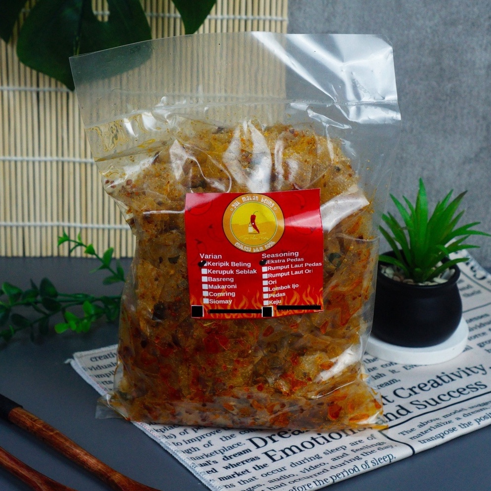 

5.5 Brand KERIPIK KACA DAUN JERUK 1/4KG (250 gram)