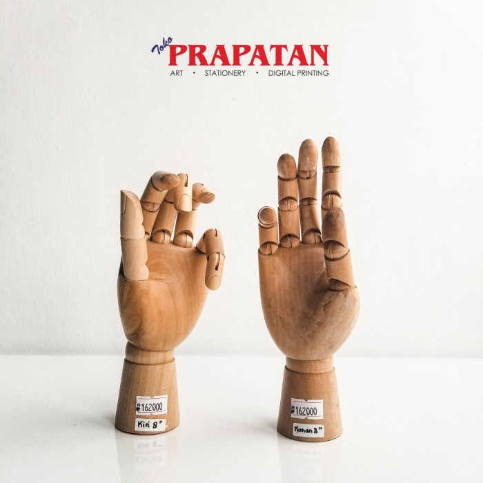 

Best Seller Manekin Tangan / Manekin Kayu / Hand Mannequin (20Cm / 8 Inch)