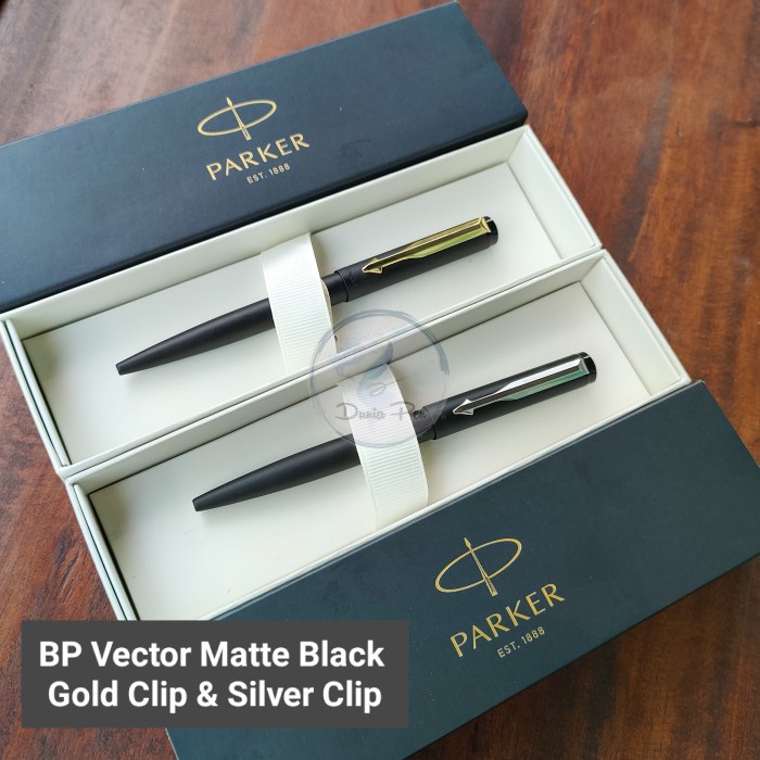 

Terlaris Pen Parker Vector Original, Matte Black Gold Trim & Chrome Trim