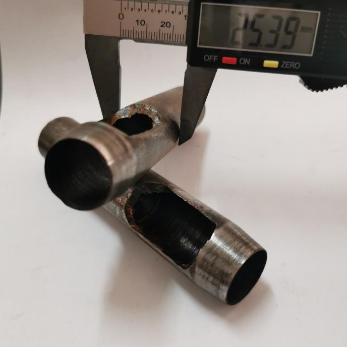 

plong 2cm / pembolong mata ayam 3035 / pcs
