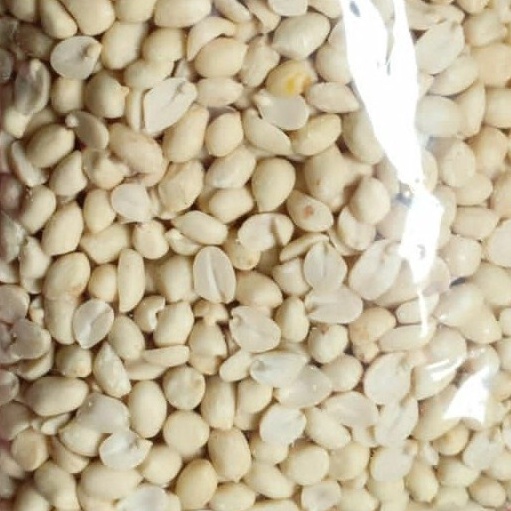 

>XC26619< kacang tanah kupas mentah kecil