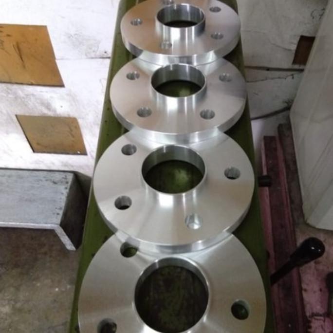 Spacer nok (spacer + center ring) bisa custom spicer nok atau spacer