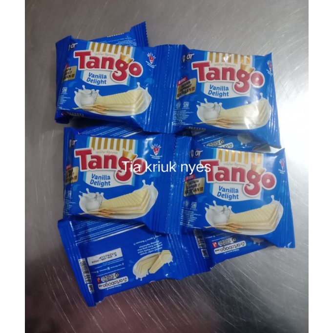 

wafer renyah tango 1 renceng isi 10 pcs