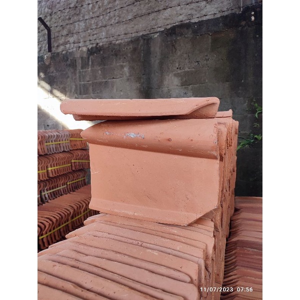 Genteng Tradisional Plentong Natural