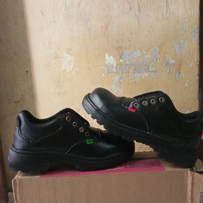 Terlaris Sepatu Sefti