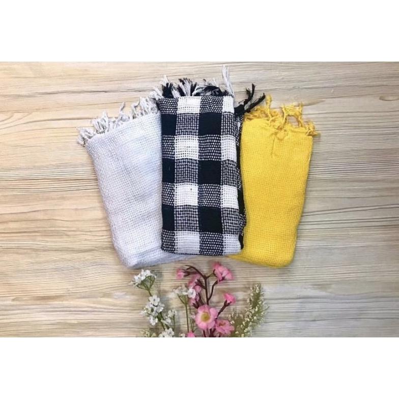 Sale Selendang Rajut Poleng Bali Selendang Poleng , Selempot Catur Bali, Selendang Khas Bali , Oleh 