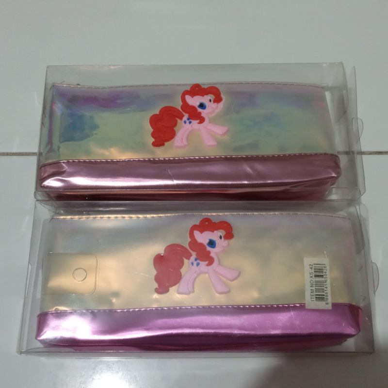 

kotak pensil /pouch serbaguna