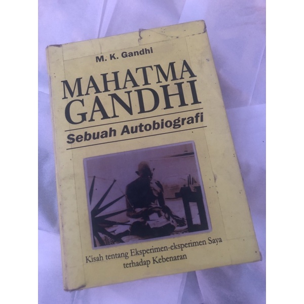 

Mahatma Ghandi (Sebuah Autobiografi)