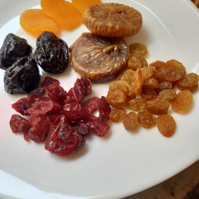 

X Dried Fruit 1Kg ,Isi 5 Macam
