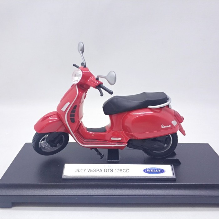 Diecast Vespa Gts 125Cc 2017 Clasik Miniatur Motor Klasik Welly