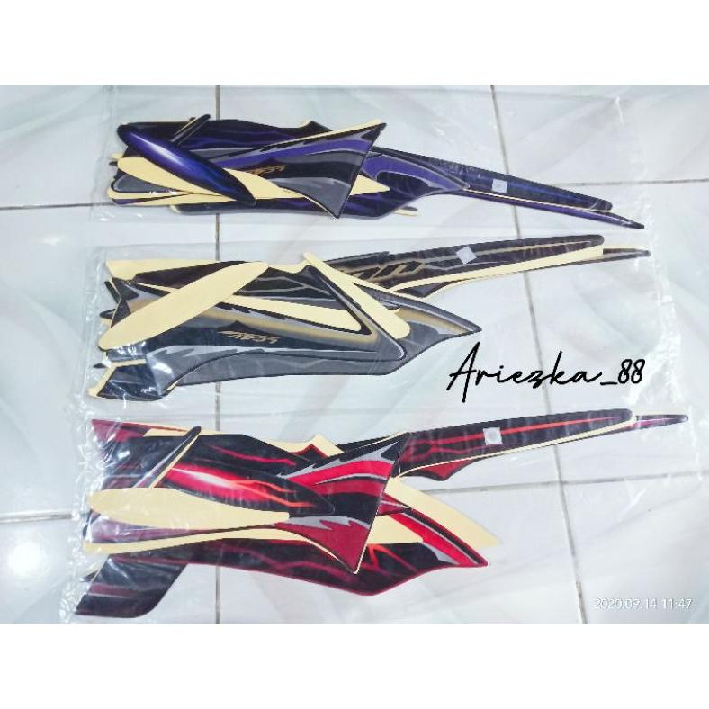 Aksesoris Striping Vixion 2010 2011 | Stiker Lis Bodi Motor Vixion Lama Motor Resmi