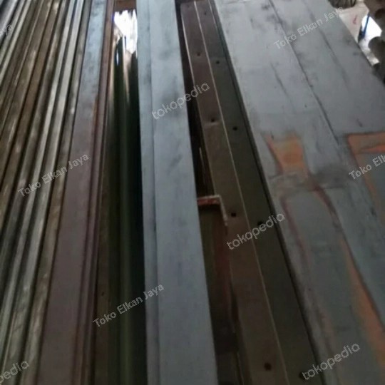 Plat Strip Besi Tebal 8mm Lebar 50mm