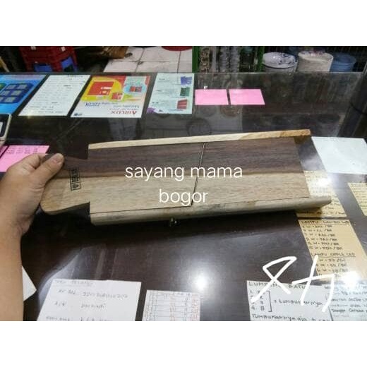 

Parutan Keripik Singkong Ubi Kentang Pisang Bahan Kayu Tebal