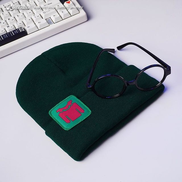 Topi Kupluk Killjoy Valorant Agent Sentinel Beanie + Kacamata Cosplay