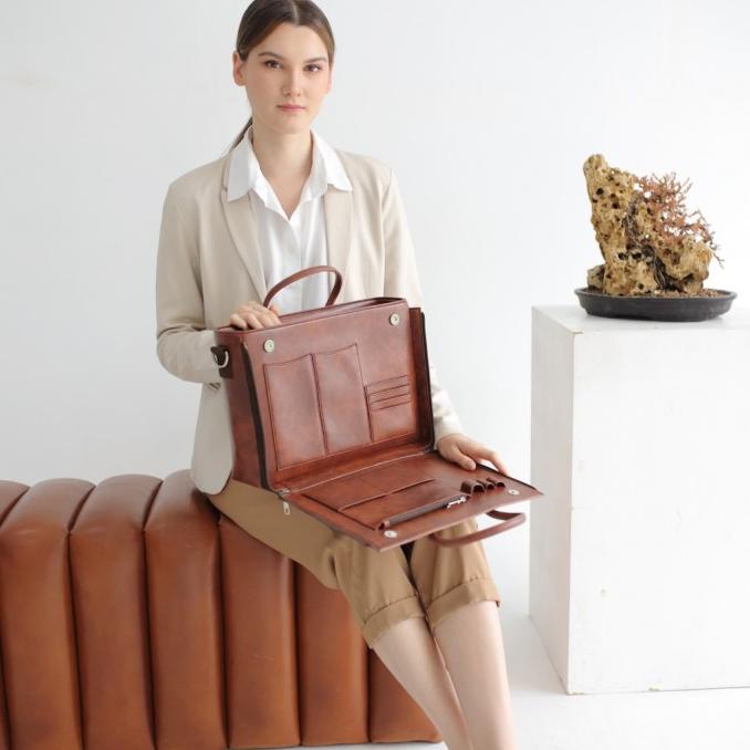 Big Bossy - Sling bag Tas Kerja Wanita Besar