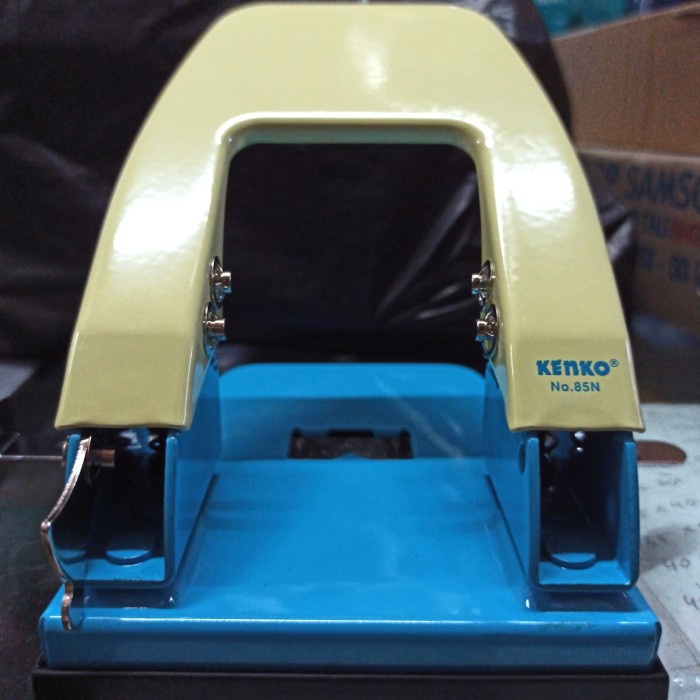 

Terlaris Pembolong Kertas Kenko Besar Punch No.85N