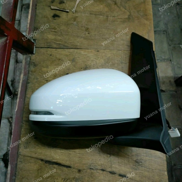 {Bekas} spion mobilio rs type E brio rs 2016 2017 2018 2019 kanan manual Berkualitas