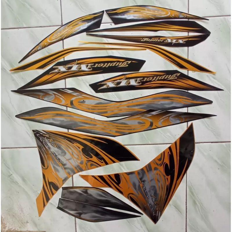 stiker striping yamaha jupiter mx new 135 2011 gold lis body original