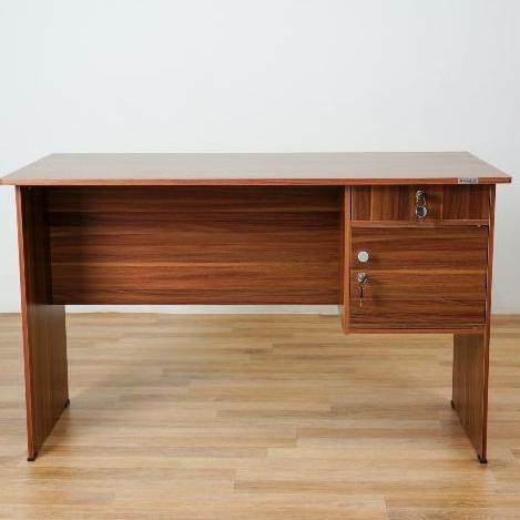 Meja Tulis Kaki Besi Meja Sekolah Meja Security Meja Guru Mt 130