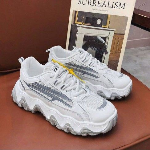 SALE TERBARU Sepatu Sneakers Laki Laki GZ02 FREE BOX POLOS Kualitas