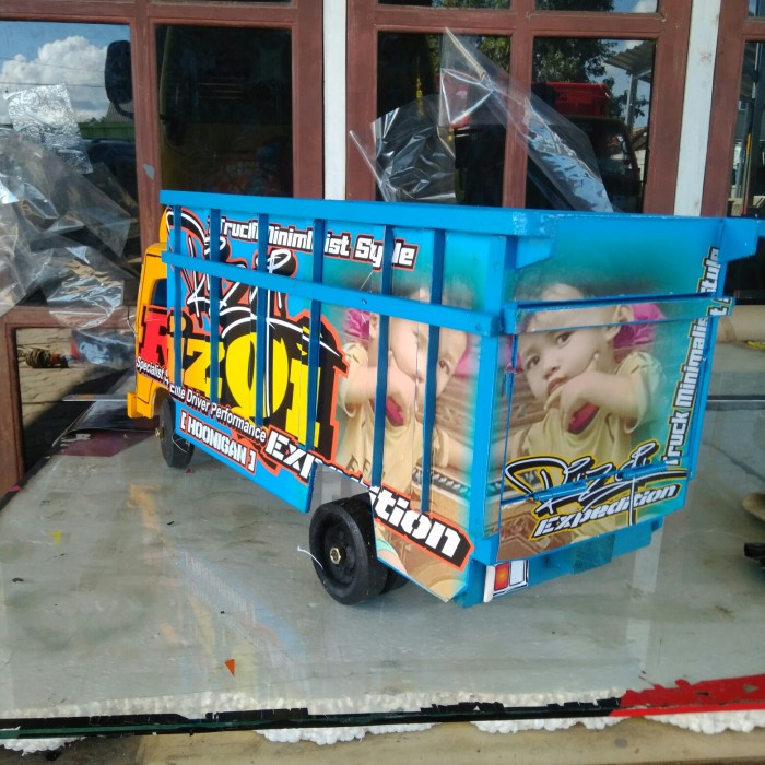 HOT SALE MINIATUR MOBIL TRUK OLENG KAYU TRUCK MAINAN ANAK MOBILAN STIKER LAMPU TERMURAH