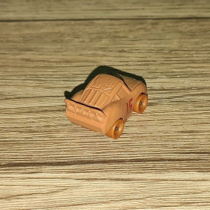 MUST HAVE MINI RACERS CARS MCQUEEN AS CHESTER WHIPPLEFILTER LOOSE TERBARU