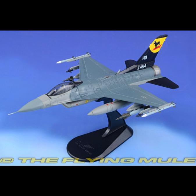 Diecast Pesawat Hobby Master F-16C Lockheed Ha3882
