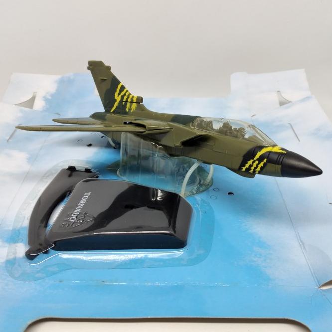 Diecast Miniatur Pesawat Tempur Panavia Tornado Newray Sky Pilot