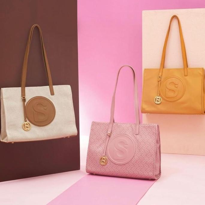 Aaliya Tote Bag Buttonscarves Hanifauh