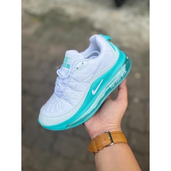 Sepatu Wanita Nke Airmax 720 818. Premium Import. Ukuran 36-40