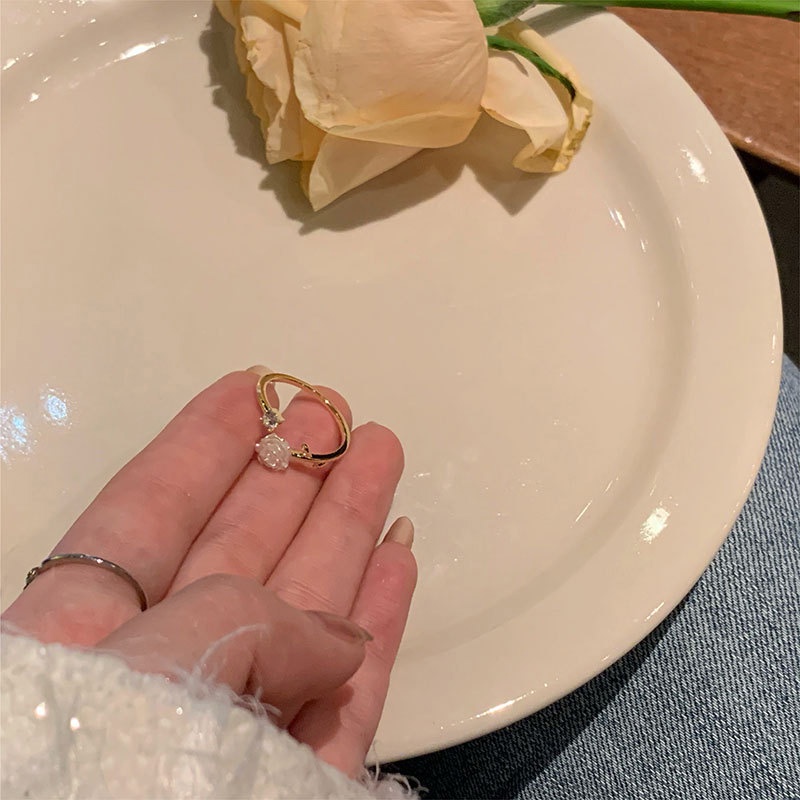 Cincin Terbuka Bunga Camelia Wanita Adjustable Kepribadian Fashion Cahaya Mewah Cincin Rasa Canggih