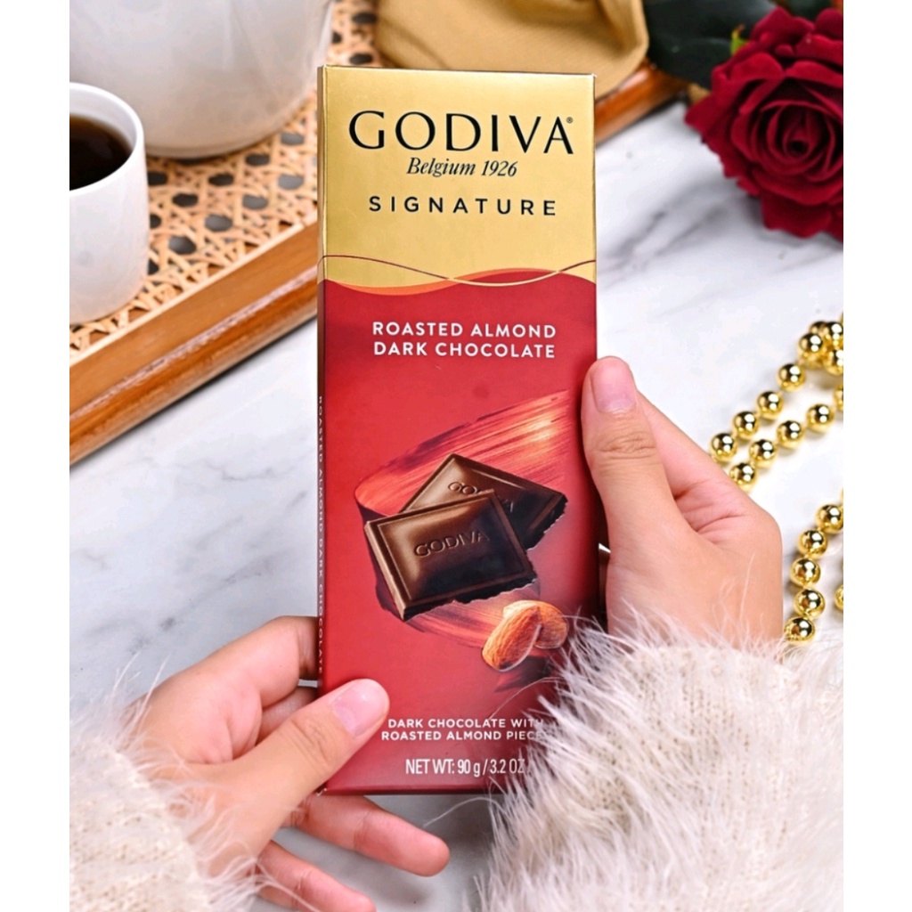 [SALE] Godiva Signature Chocolate Tablet 90g - EXP 2024