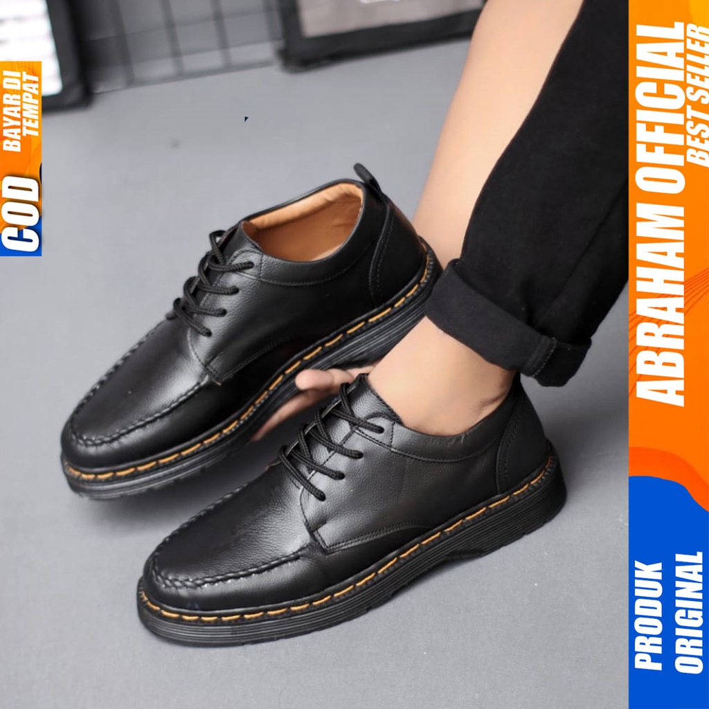 Sepatu Loafers Pantofel Formal Pria Docmart Casual Kulit Asli Hitam Kerja Pria Abraham Mosiki Slop