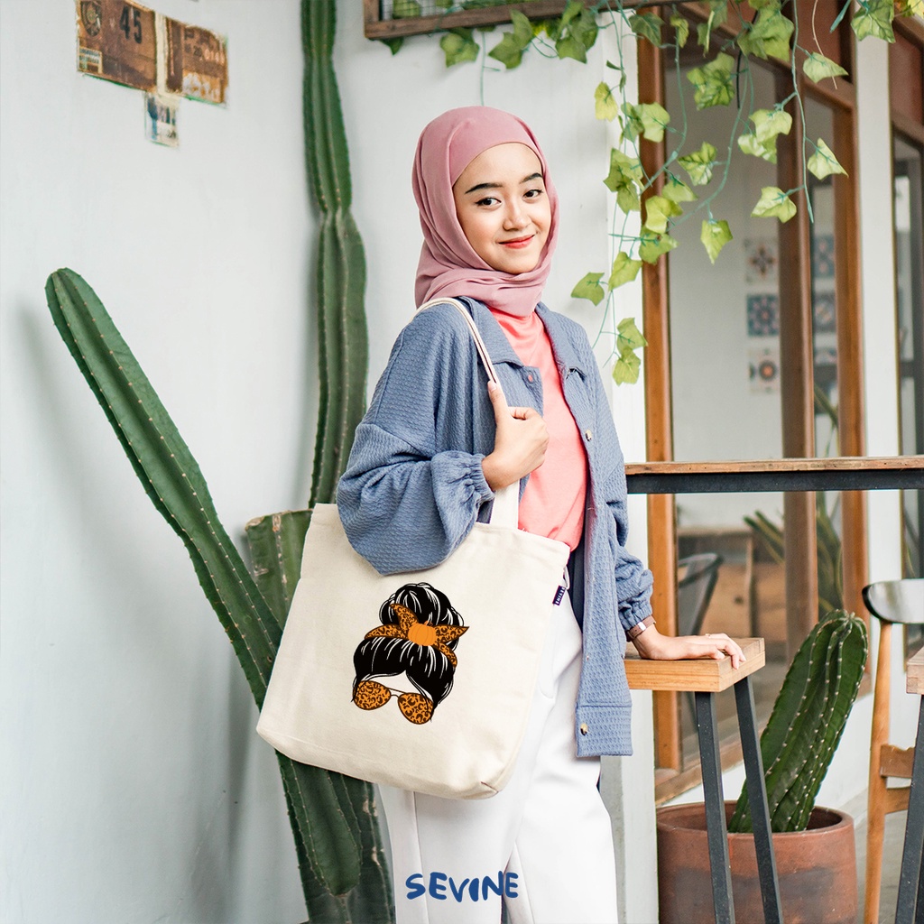 Sevine Tote Bag Kanvas Emily Resleting Kantong Tas Wanita Kuliah Fashion Totebag Vintage Kerja Aesthetic - JC