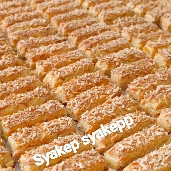 

KUE KERING PROMO KASTENGEL FULL EDAM CHEESE WIJSMAN LAWSKITCHEN SETOPLES +- EL09I09A82L