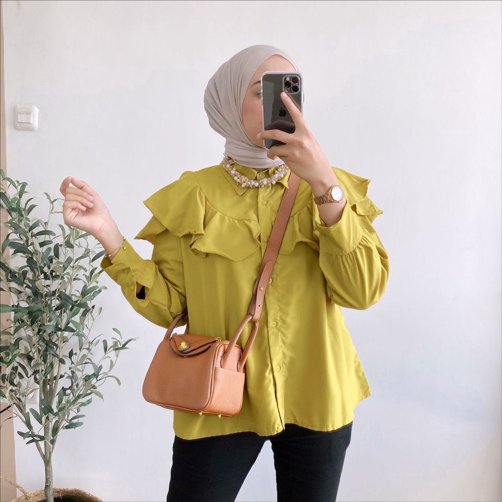GFS RANIA RUFFLE BLOUSE