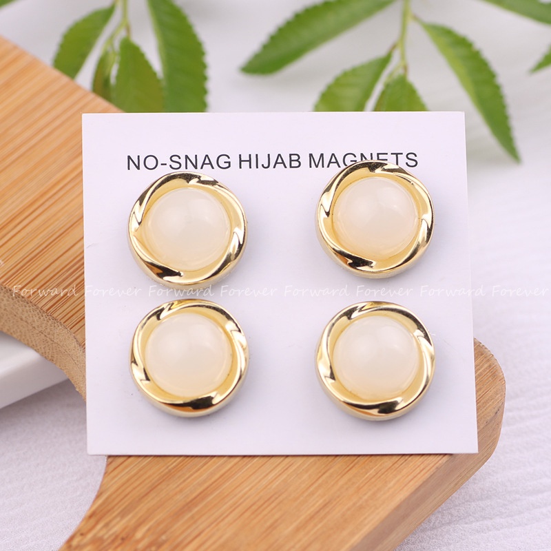 1PC New Jelly Trimmed Magnet brooch Alloy Clothing Women's Accessories