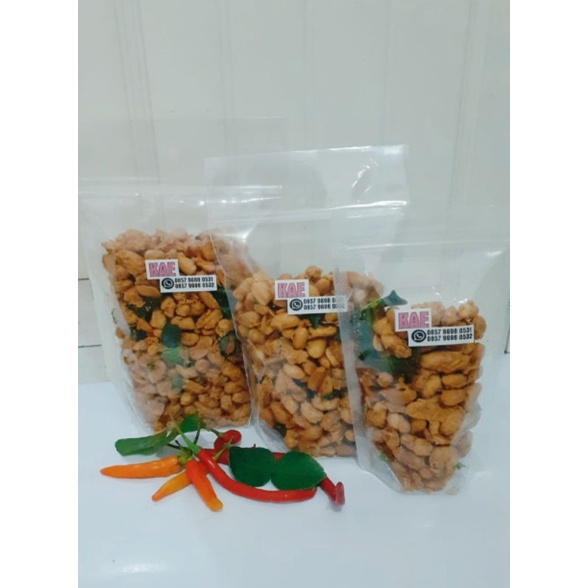 

kacang bangkok pedas 300 gram