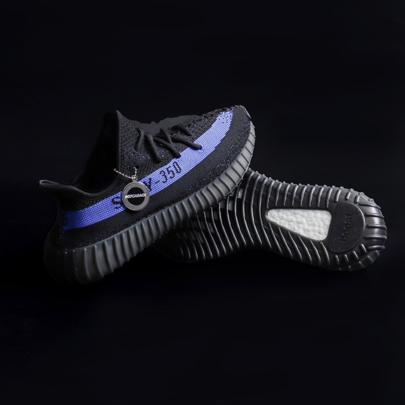 Yeezy Boost 350 V2 Dazzling Blue