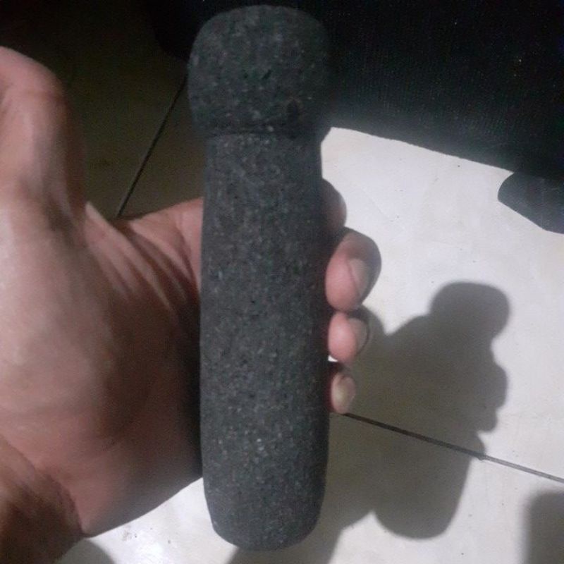 alu atau penumbuk untuk lumpang bahan batu alam andesit