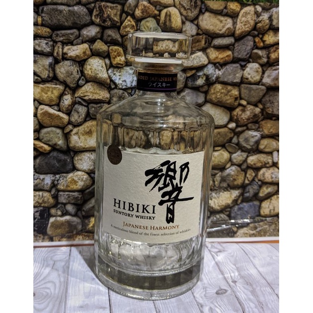 BOTOL BEKAS MINUMAN KERAS HIBIKI SUNTORI WHISKY IMPORT PREMIUM ON BOX FREE PACKING AMAN
