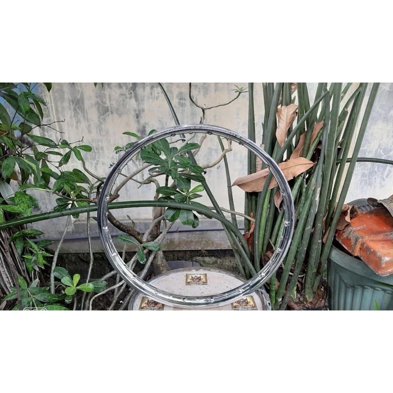 Velg did chrome ring 17 ukuran 120  original bekas copotan velg did besi chrome ring 17
