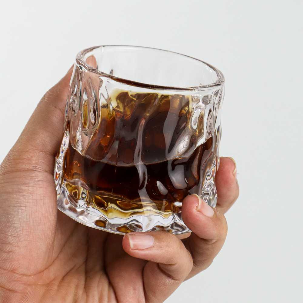 Gelas Spinning Wobble Cognac Wine Glass 150ml - YJ101 One Two Cups Mug Gelas Kaca Cangkir Set Cangkir Kopi Cangkir Set Keramik Gelas Teh Gelas Keramik Cangkir Plastik Gelas Lucu Tea Set Cangkir Stainless Cangkir Keramik Cangkir Kopi Set Gelas