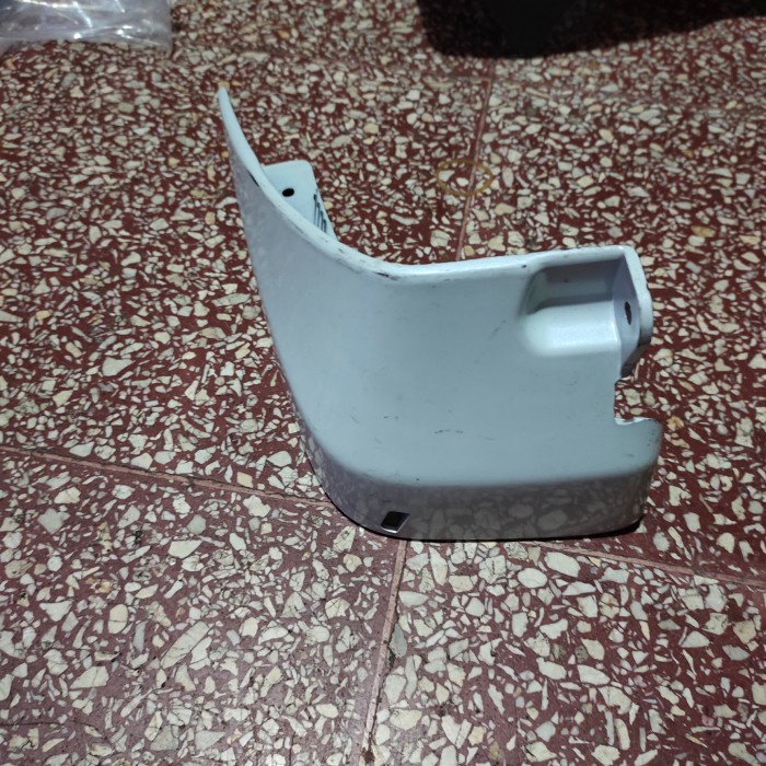 karpet lumpur/mudguard depan Suzuki ertiga