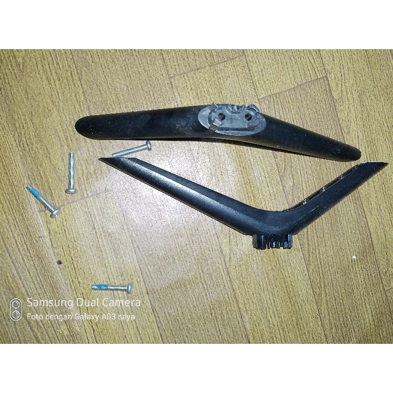 Kaki TV Hisense 43A6000F