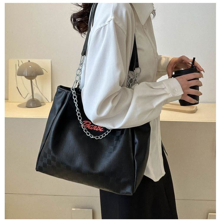 Sera 2023 new simple niche handbag large capacity portable all-match shoulder bag retro popular casual tote bag