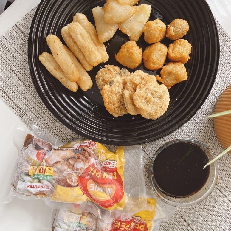 

[ SALE ] •MINIE• PEMPEK MIX tenggiri 100% | Free cuko | isi 10 pcs | frozen food